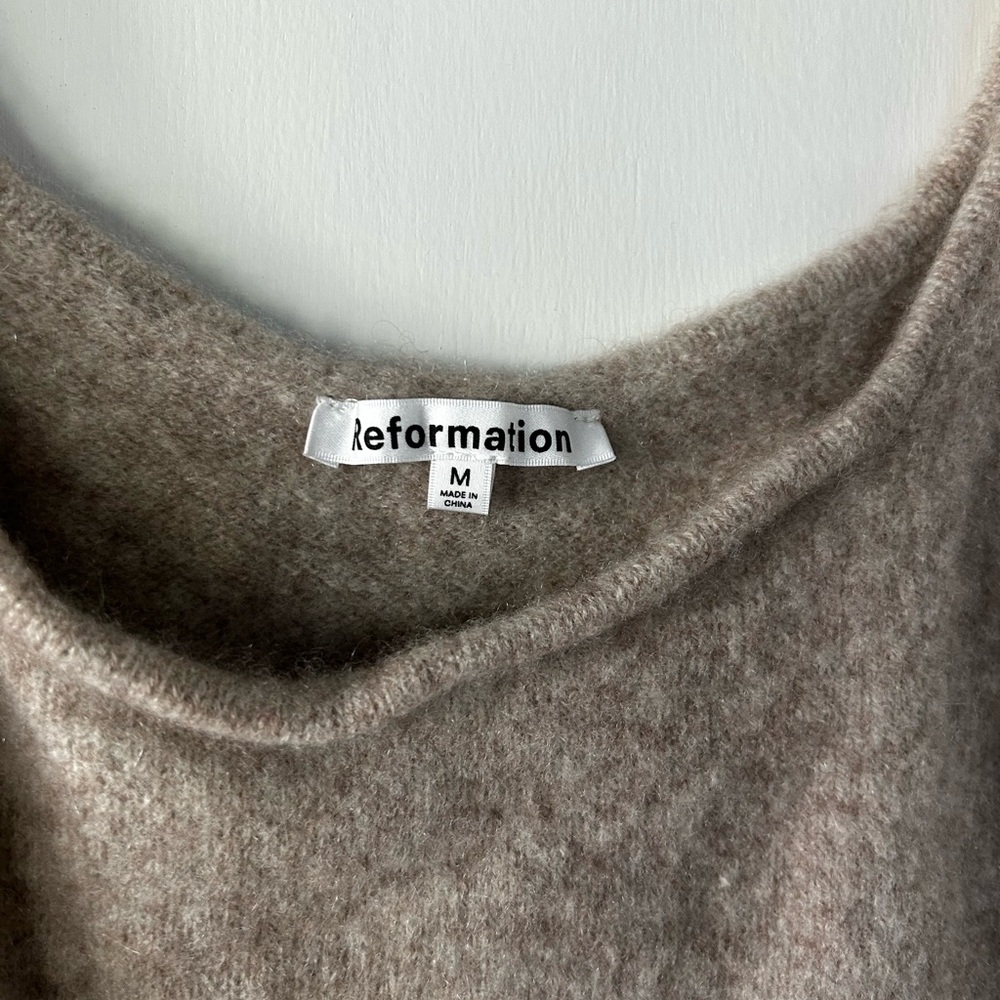 Reformation Recycled Cashmere Cardigan & Tank Set - Picture 4 of 8